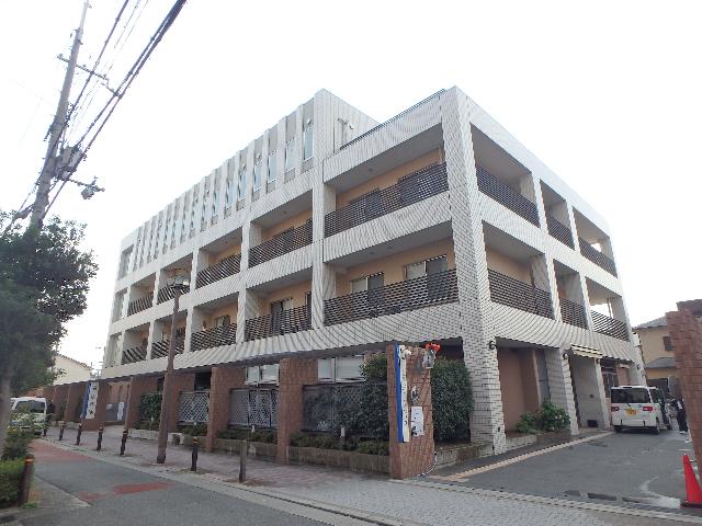 医療法人清翠会牧病院：666m