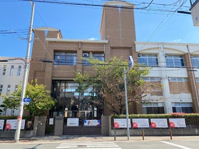 大阪市立高倉中学校：504m