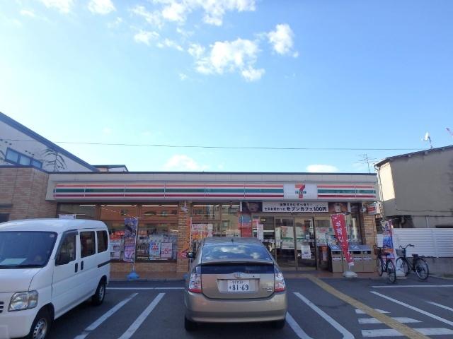 セブンイレブン大阪大宮3丁目店：237m