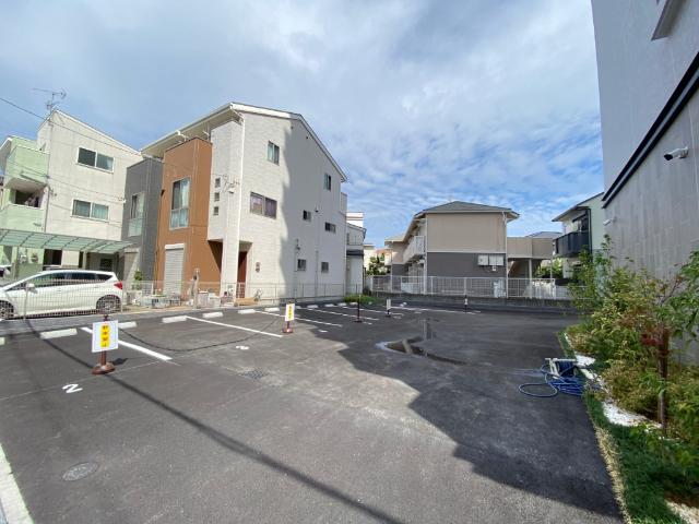 大阪市旭区千林マンション 駐車場