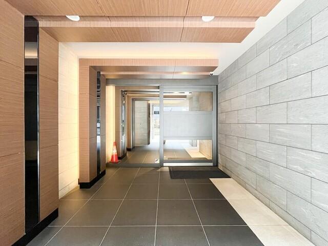 グランセジュール江坂　住居（1201） エントランス