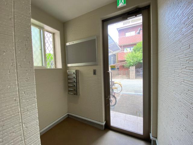 大阪市城東区成育マンション ロビー