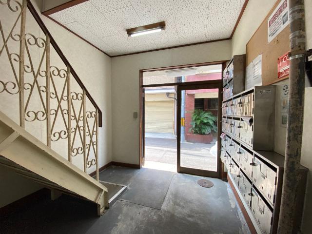 大阪市城東区成育マンション ロビー