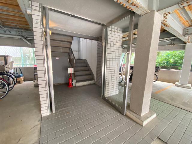 アミティハイツ太子橋（3A） エントランス