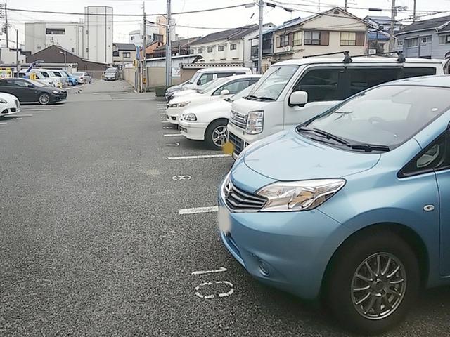 ジョイーレ（114） 駐車場