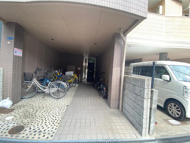 エトワルＫ中宮 エントランス