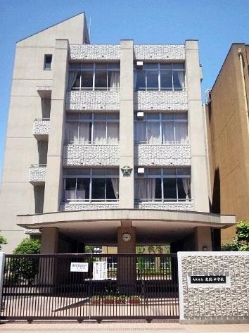 中学校