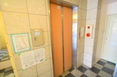 大阪市旭区中宮マンション ロビー