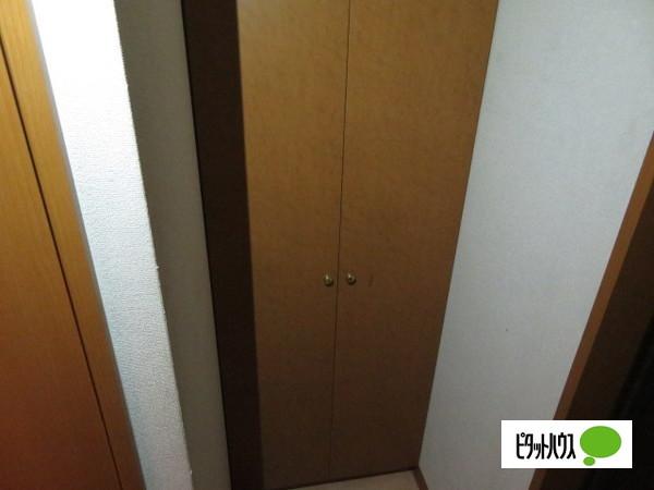 フナーセル 収納