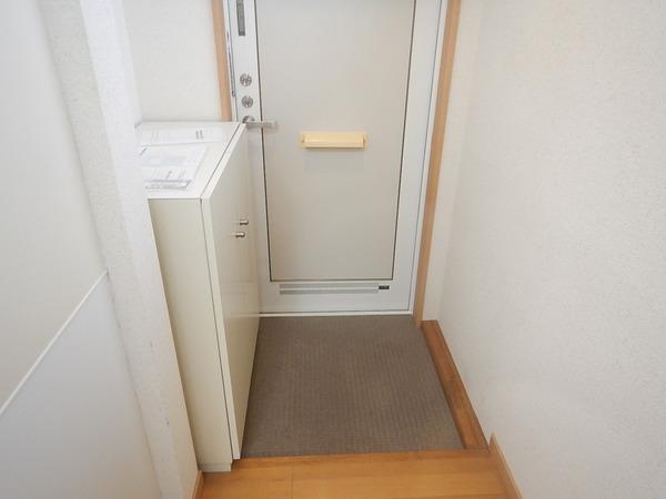 Ｍ‘プラザ滝井駅前弐番館 玄関