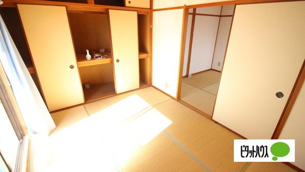 門真市幸福町マンション 収納