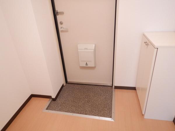 Ｍ’プラザ西三荘駅前 玄関
