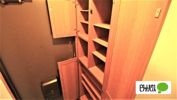 門真市本町マンション 収納