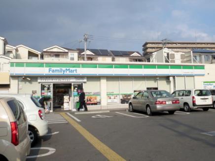 ファミリーマート守口佐太中町二丁目店：325m