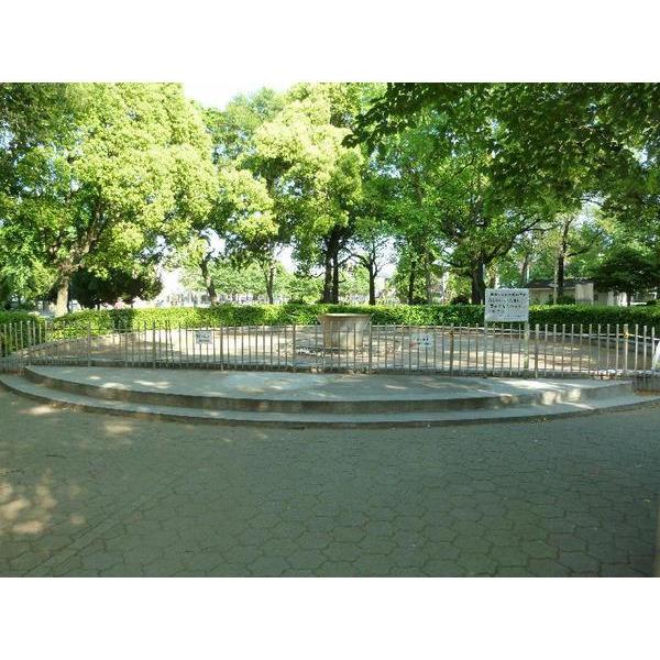 新森中央公園：744m