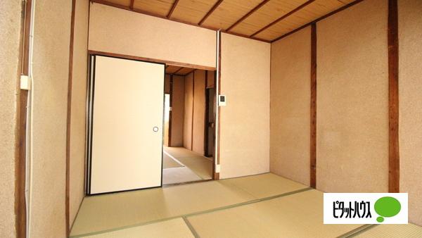 村田大庭町連棟平屋 リビング