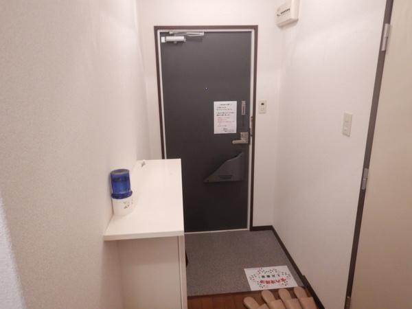 グレースシャトー 玄関