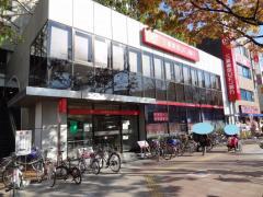 三菱東京UFJ銀行門真支店：489m