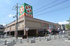 ライフ守口寺方店：473m