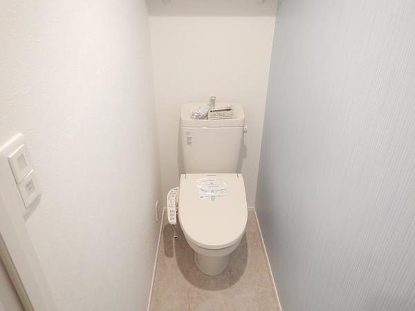 コンフォルト清水 トイレ