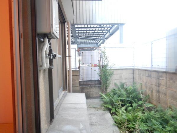 第3東ビル 庭