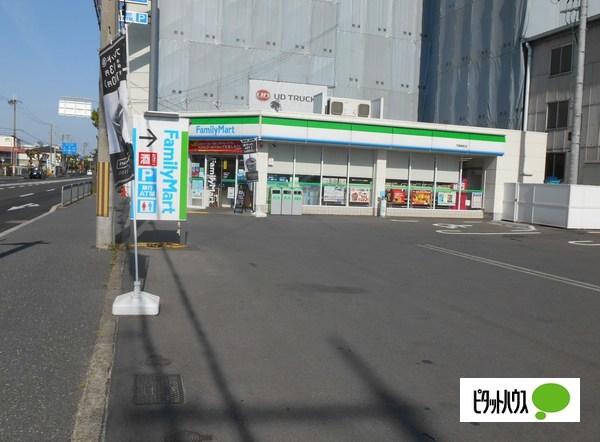 ファミリーマート門真柳町店：84m