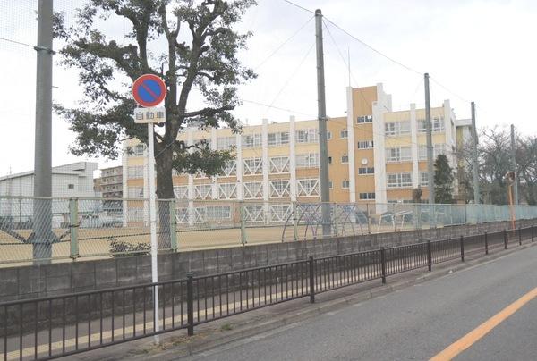 門真市立門真みらい小学校：725m