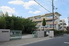 守口市立大久保中学校：599m