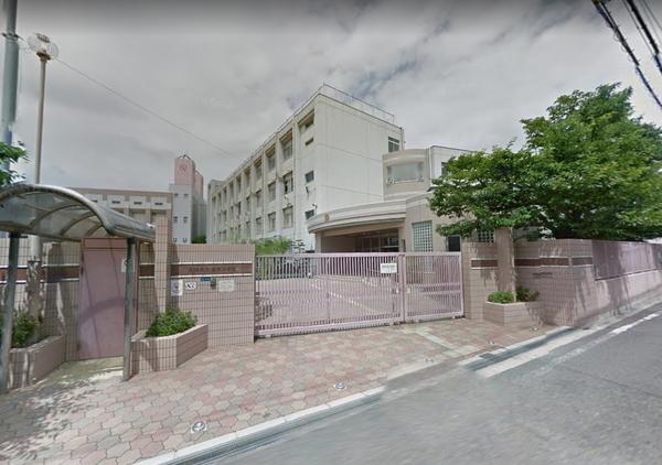 大阪市立古市小学校：472m