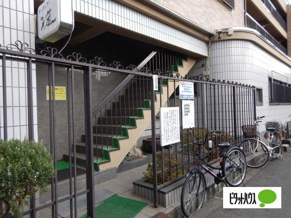 マンション淀 エントランス