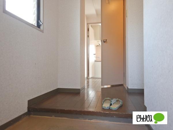 ニューシティ藤田 玄関