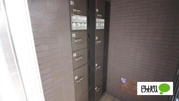 コボックス太子橋 ロビー