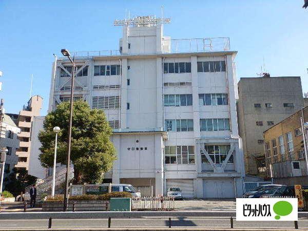 大阪府守口警察署：1895m