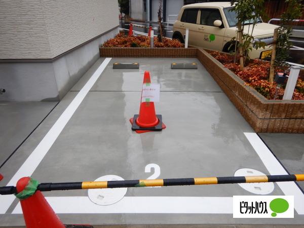 フジパレス滝井元町Ⅱ番館 駐車場