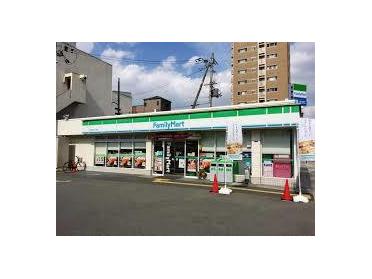 ファミリーマート京阪本通二丁目店：197m