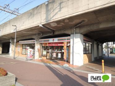 セブンイレブン門真市役所西店：211m