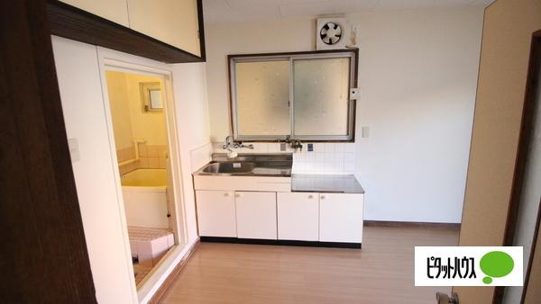 門真市幸福町マンション キッチン