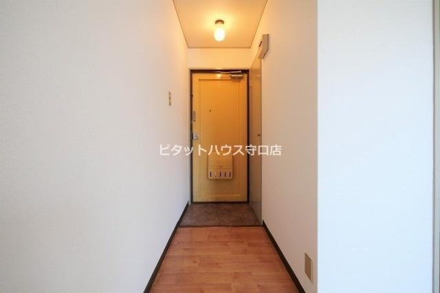 プレアール大和田 玄関