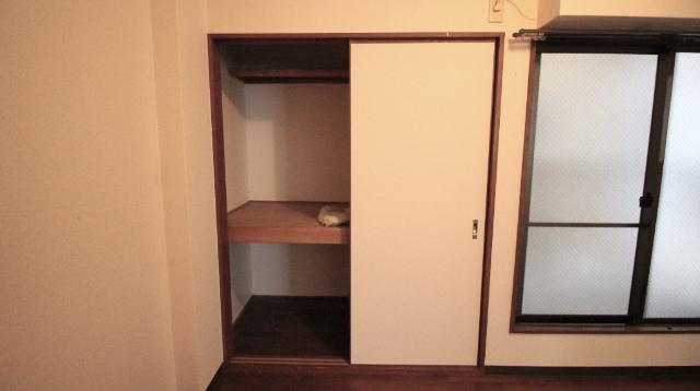 サニーヴィレッジ 収納