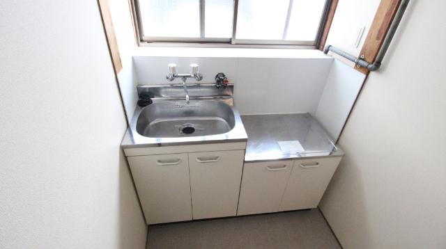 守口市南寺方中通テラスハウス キッチン