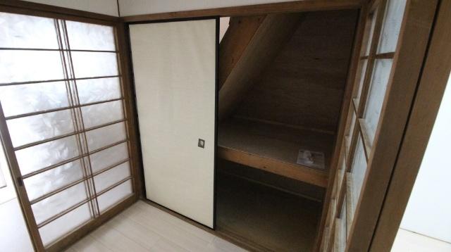 守口市南寺方中通テラスハウス 収納