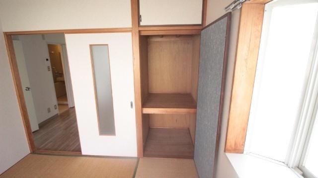 エルディム中田A棟 収納