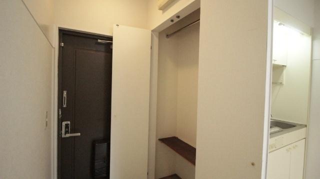 メゾン桃町 収納