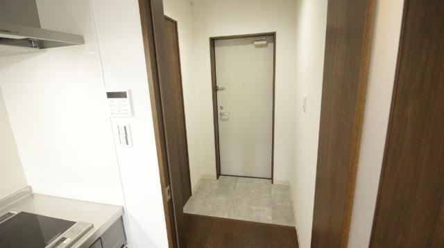 クレアール大久保町 玄関