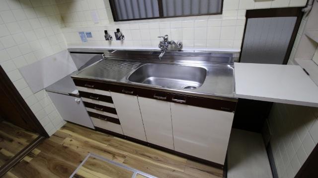 守口市豊秀町一戸建 キッチン