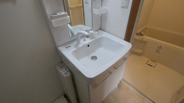 石原町アパート 洗面