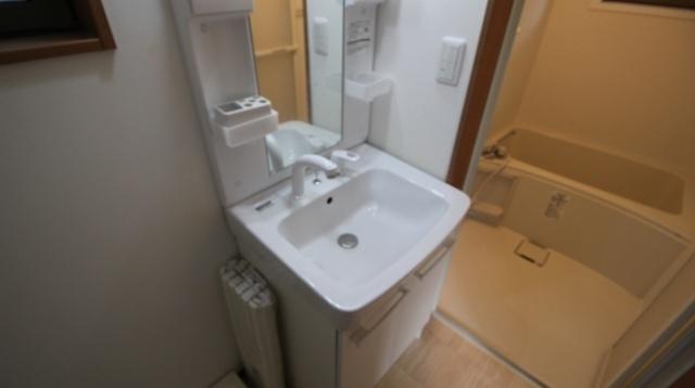 石原町アパート 洗面