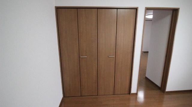 ヤシマハイツ 収納