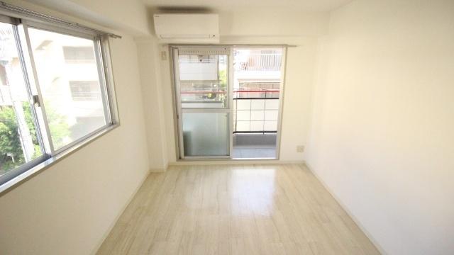 ロータリーマンション平代町 室内