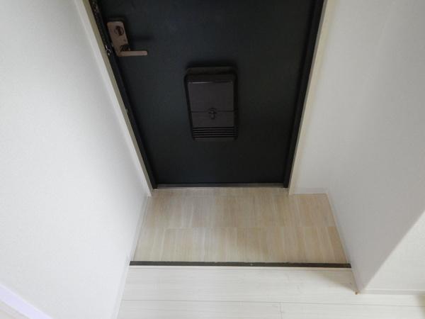 WESTヒルズ岸和田 玄関